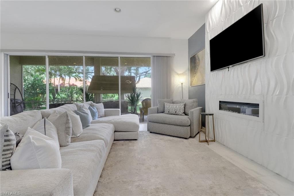 7384 Sika Deer WAY, FORT MYERS FL 33966-5