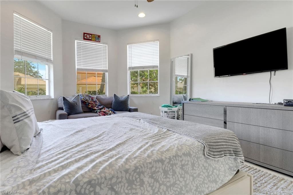 7384 Sika Deer WAY, FORT MYERS FL 33966-16