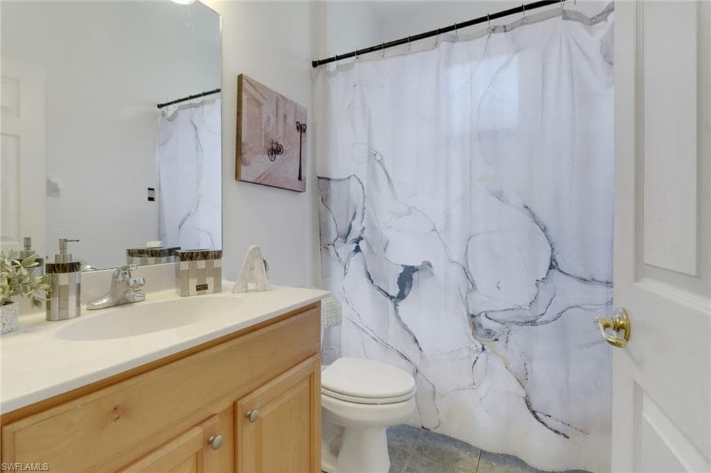 7384 Sika Deer WAY, FORT MYERS FL 33966-18
