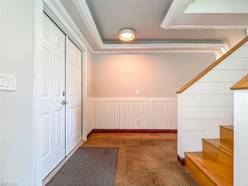 14991 Savannah DR, NAPLES FL 34119-6