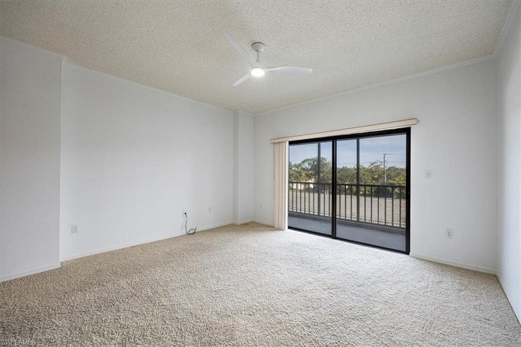 900 Arbor Lake DR # 307, NAPLES FL 34110-6