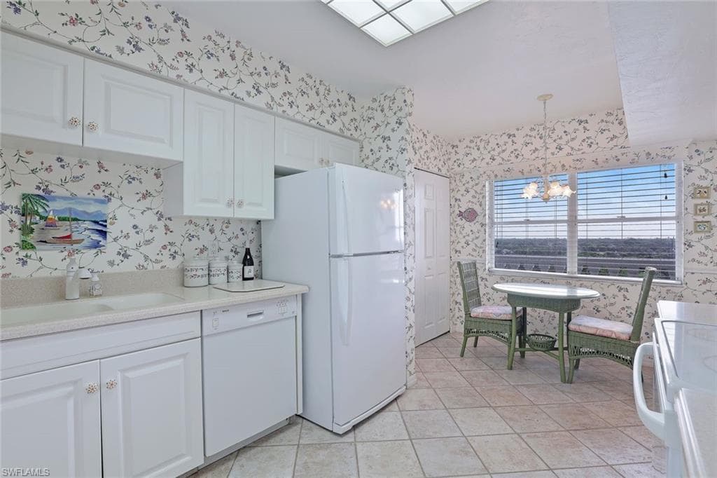 5501 Heron Point DR # 702, NAPLES FL 34108-8