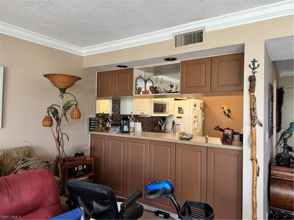 3490 N Key DR 308-9