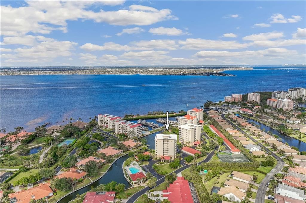 15160 Harbour Isle DR # 202, FORT MYERS FL 33908-41