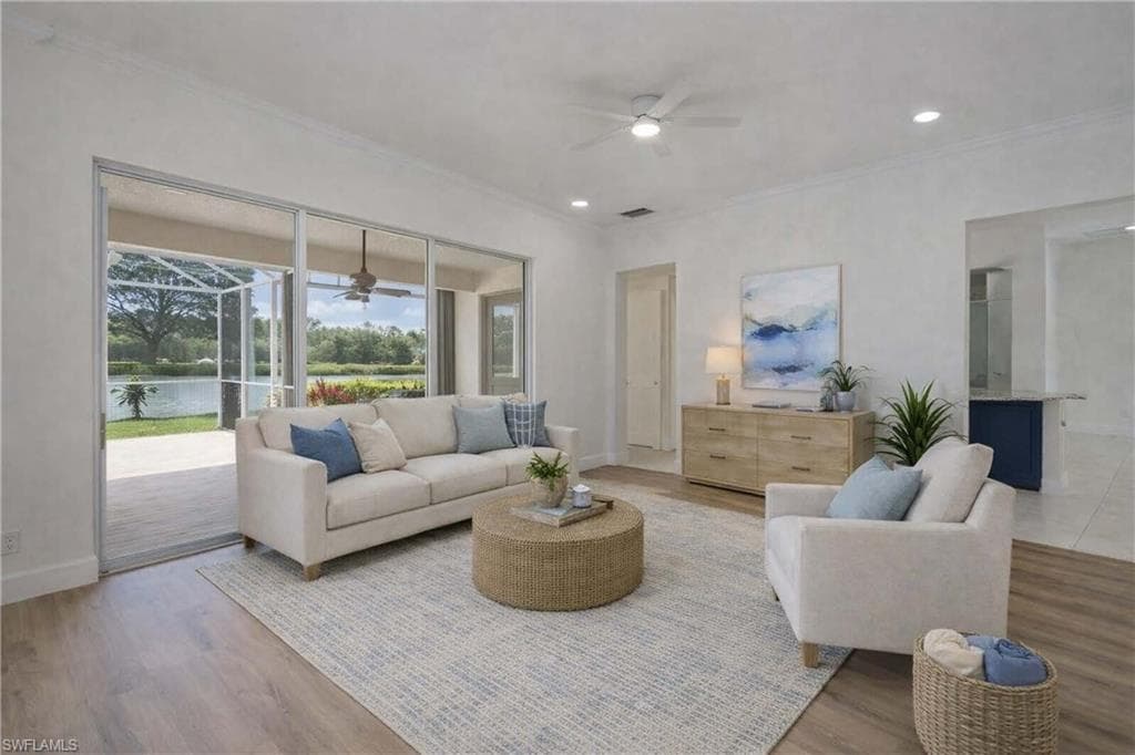 1087 Port Orange WAY, NAPLES FL 34120-11