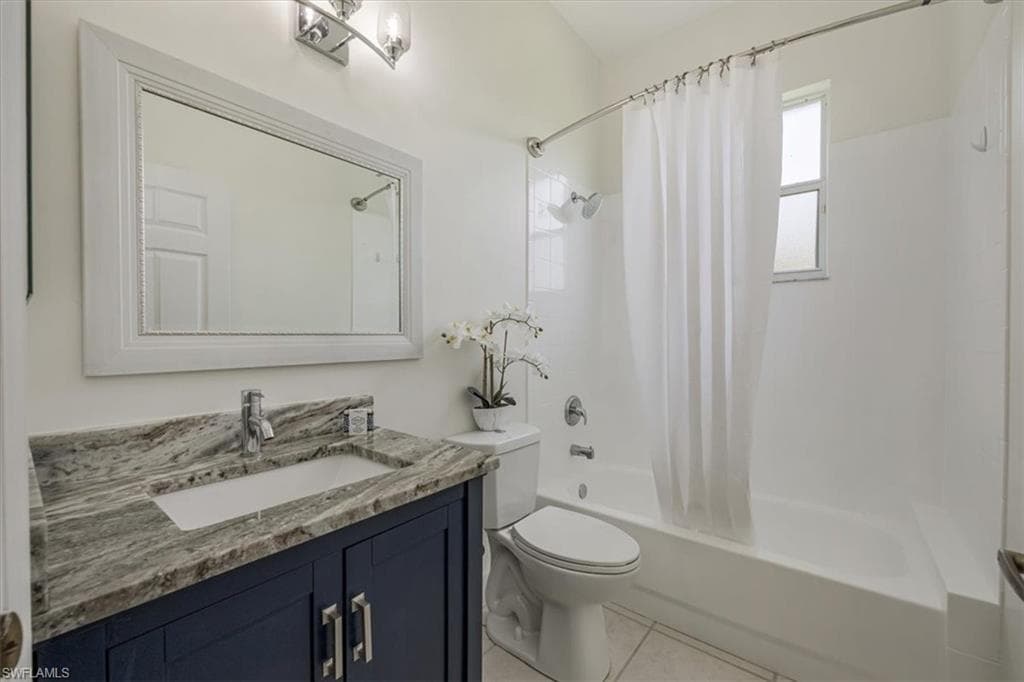 1087 Port Orange WAY, NAPLES FL 34120-29