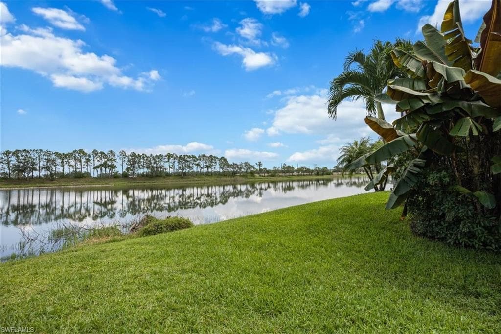 1087 Port Orange WAY, NAPLES FL 34120-32