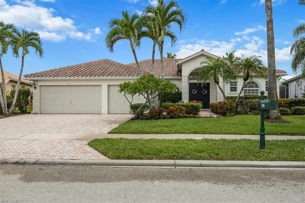 1087 Port Orange WAY, NAPLES FL 34120-3