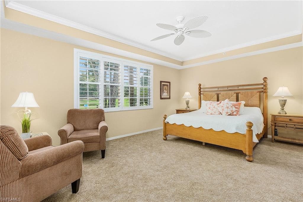 2130 Aberdeen LN # 102, NAPLES FL 34109-13