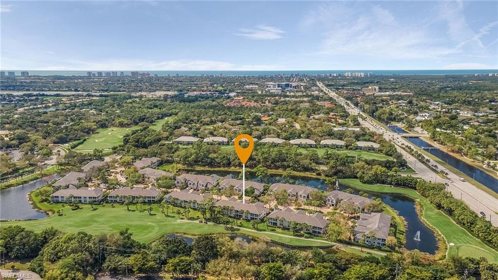 2130 Aberdeen LN # 102, NAPLES FL 34109-17