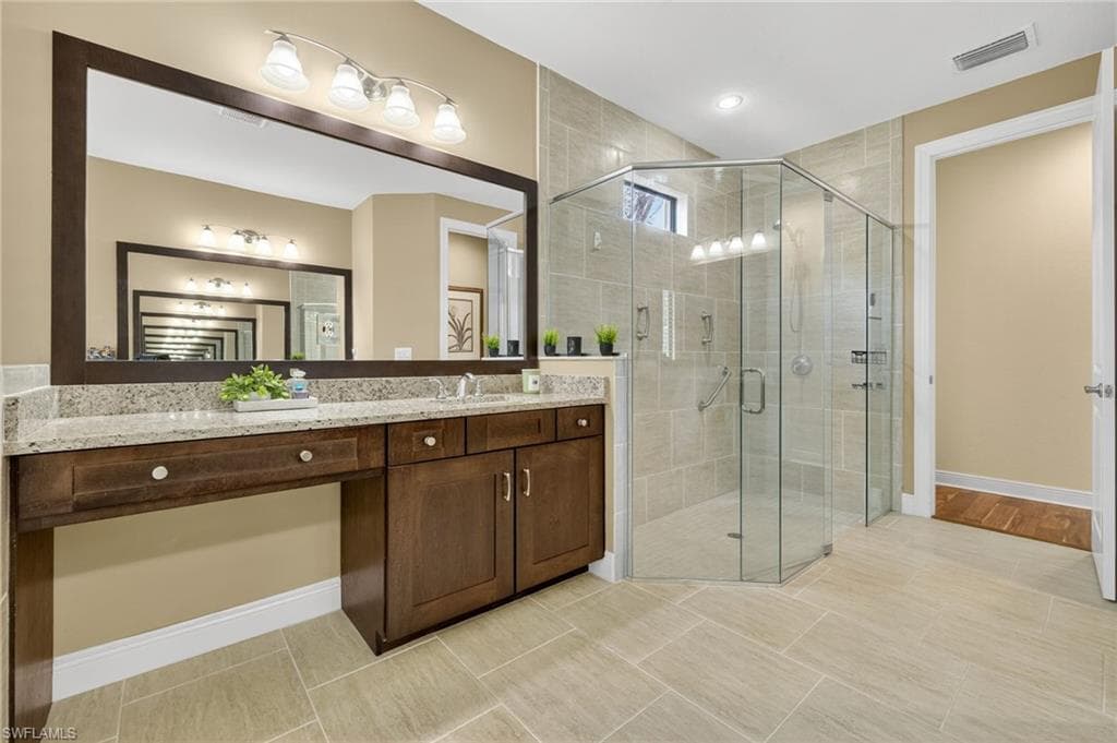 23424 Sanabria LOOP, BONITA SPRINGS FL 34135-14