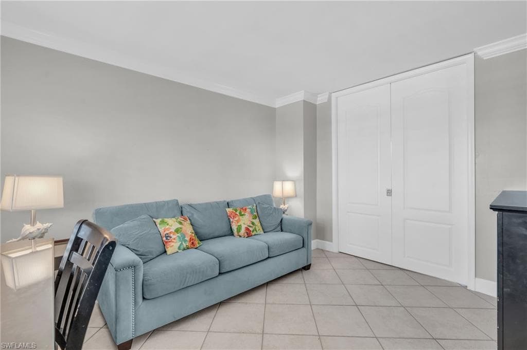 1401 Middle Gulf DR # 302L, SANIBEL FL 33957-19