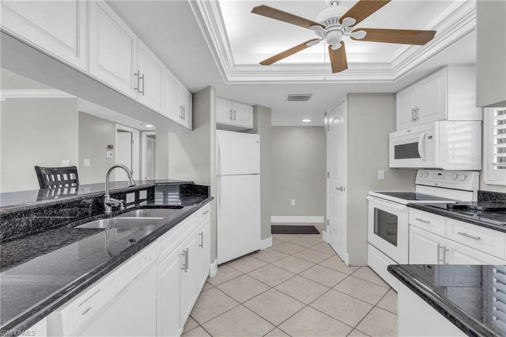 1401 Middle Gulf DR # 302L, SANIBEL FL 33957-8