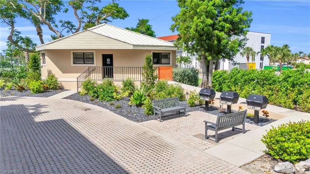 1401 Middle Gulf DR # 302L, SANIBEL FL 33957-36