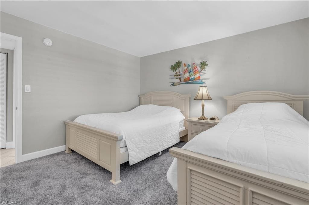 1401 Middle Gulf DR # 302L, SANIBEL FL 33957-24