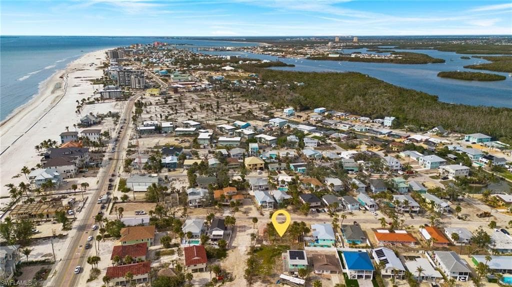 136 Madison CT, FORT MYERS BEACH FL 33931-22