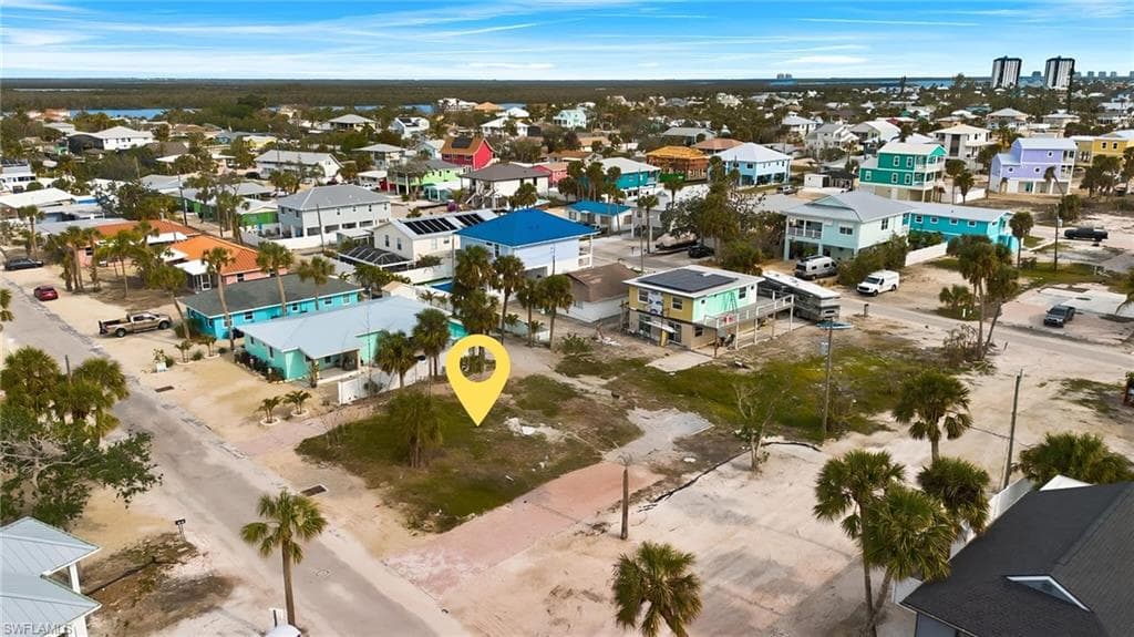 136 Madison CT, FORT MYERS BEACH FL 33931-12