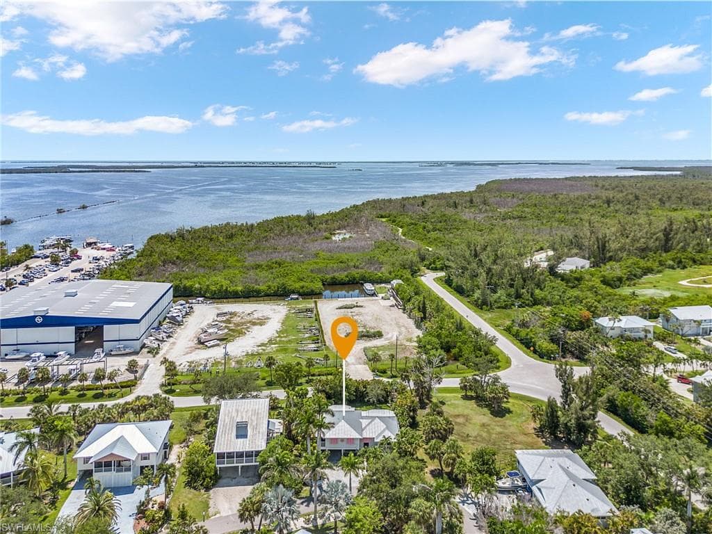 7680 Myrsine CIR, BOKEELIA FL 33922-43