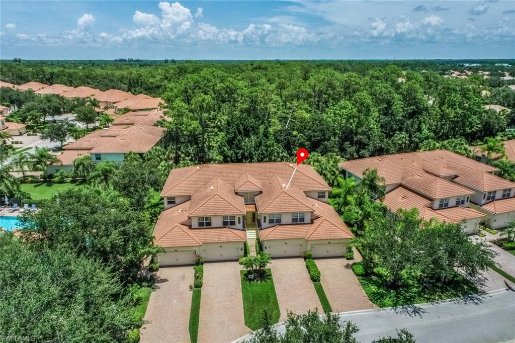 10240 Cobble Notch LOOP # 202, BONITA SPRINGS FL 34135-26