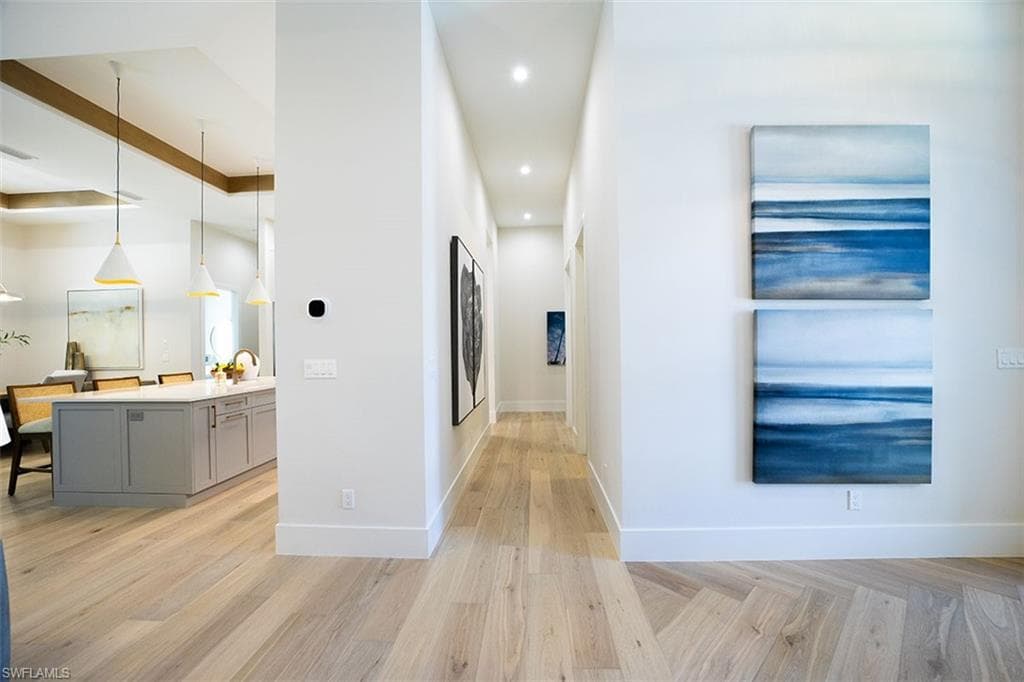 2950 Coco Lakes WAY, NAPLES FL 34105-10