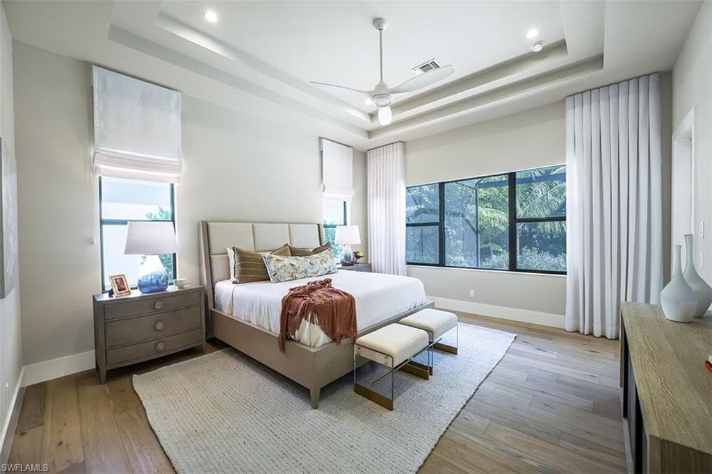 2950 Coco Lakes WAY, NAPLES FL 34105-28