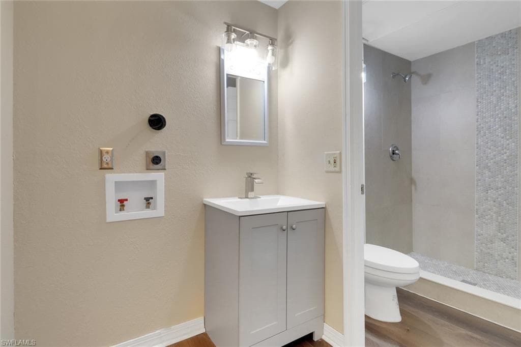 5214 Treetops DR # I, NAPLES FL 34113-17