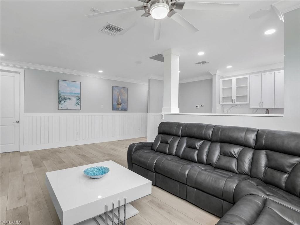 19679 Panther Island BLVD, ESTERO FL 33928-35