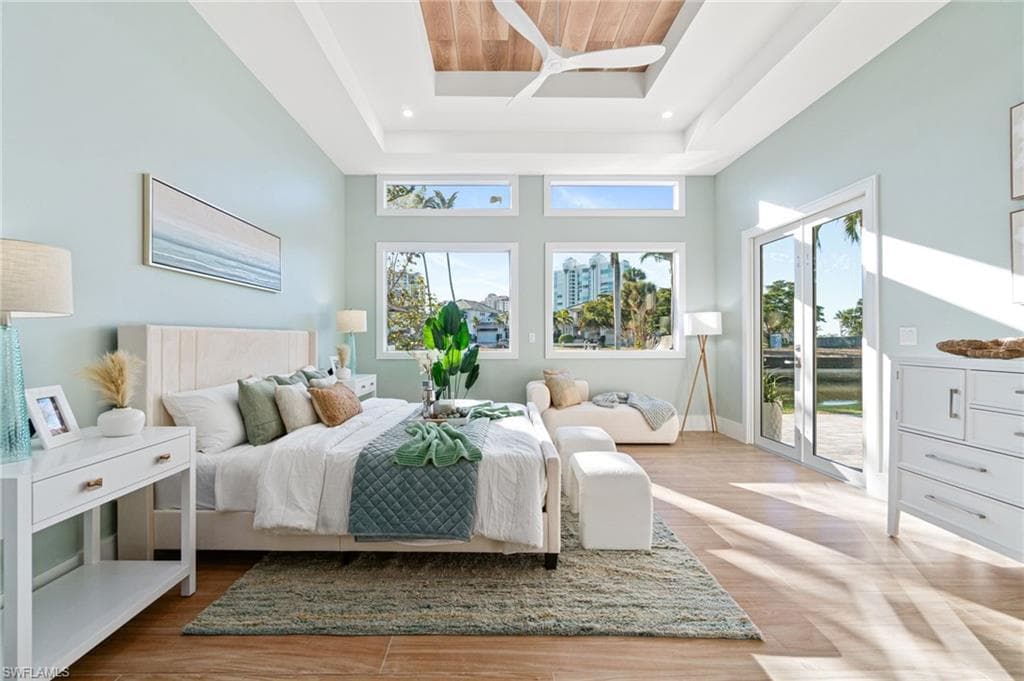 5203 Starfish AVE, NAPLES FL 34103-30