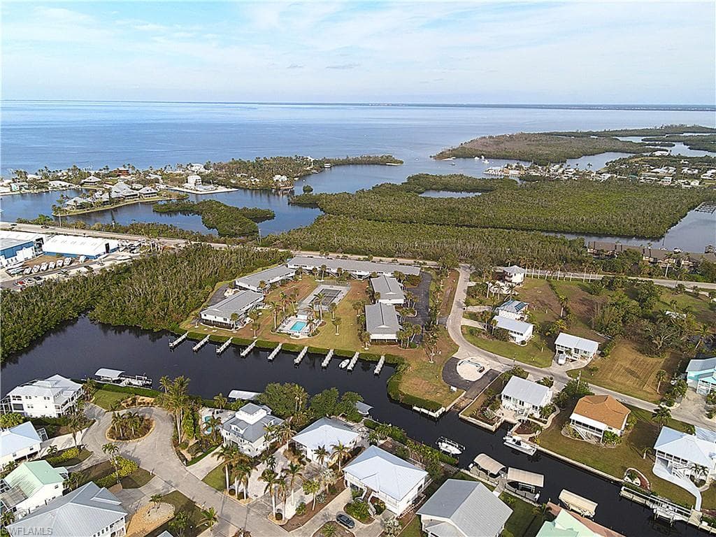 16303 Shoal CT, BOKEELIA FL 33922-6