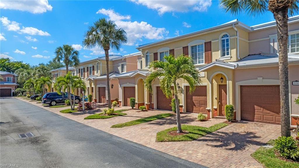 20140 Estero Gardens CIR # 206, ESTERO FL 33928-28