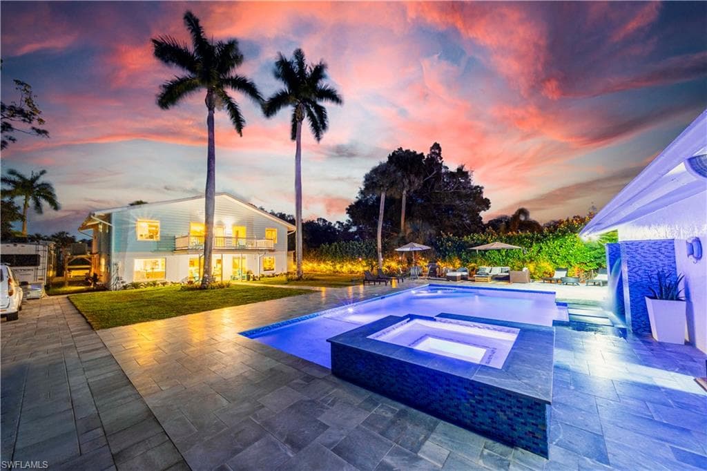 27237 Rio Vista Circle, BONITA SPRINGS FL 34135-1