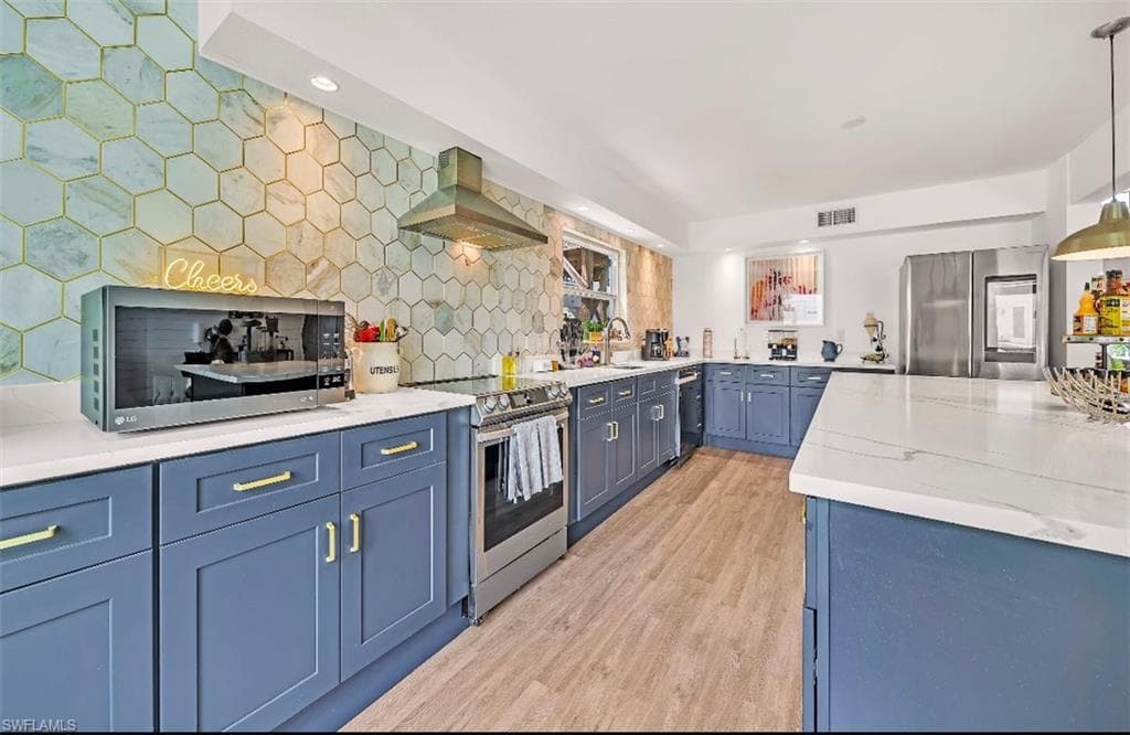 27237 Rio Vista Circle, BONITA SPRINGS FL 34135-13