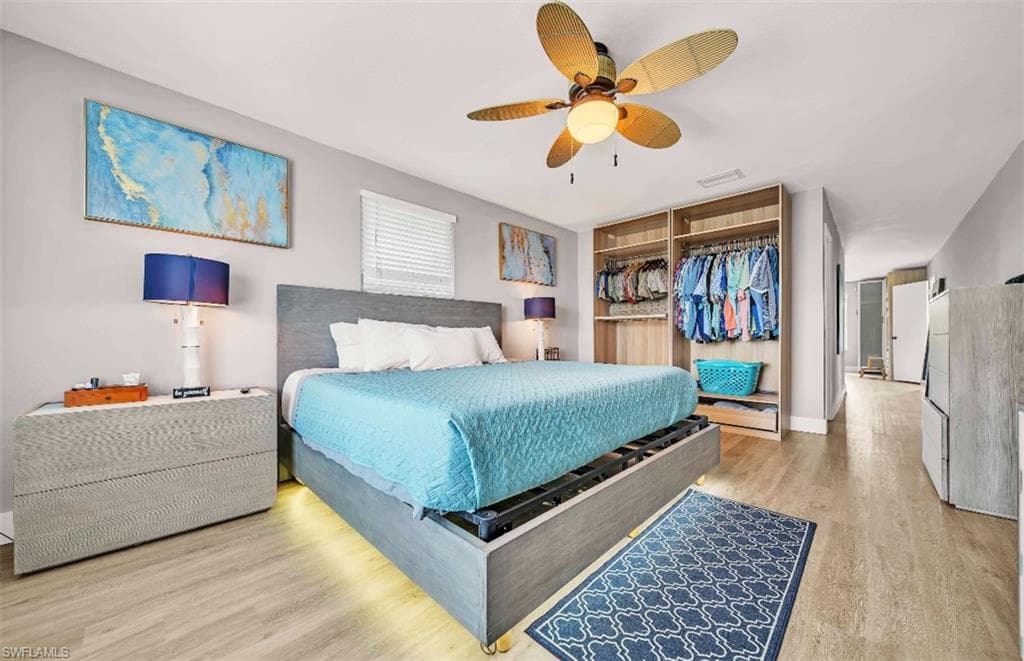 27237 Rio Vista Circle, BONITA SPRINGS FL 34135-36