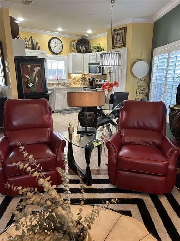 10721 Parrot Cove CIR, ESTERO FL 33928-23