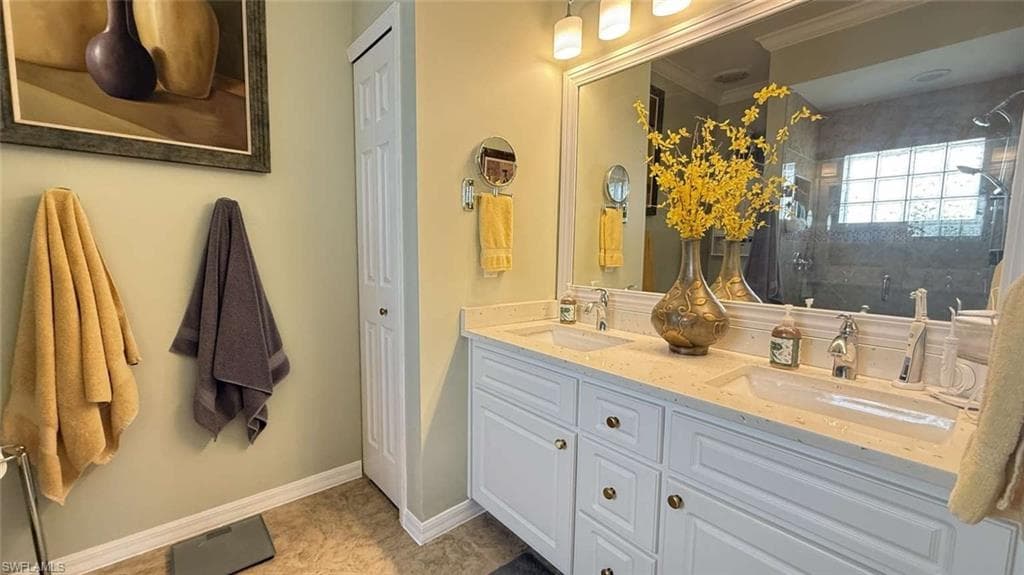 10721 Parrot Cove CIR, ESTERO FL 33928-9