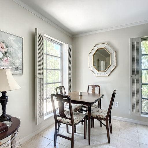 650 S Golf DR, NAPLES FL 34102-13