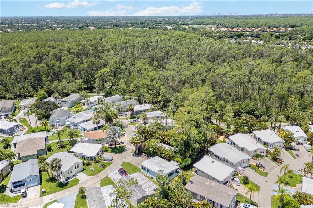 10839 Barred Owl CIR, ESTERO FL 33928-32