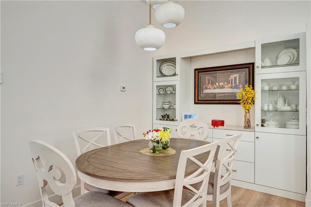 4211 Covey CIR # 22C, NAPLES FL 34109-15