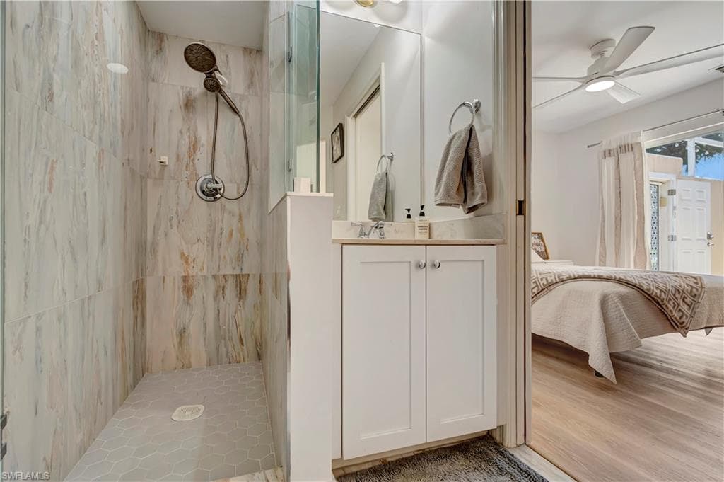 4211 Covey CIR # 22C, NAPLES FL 34109-24