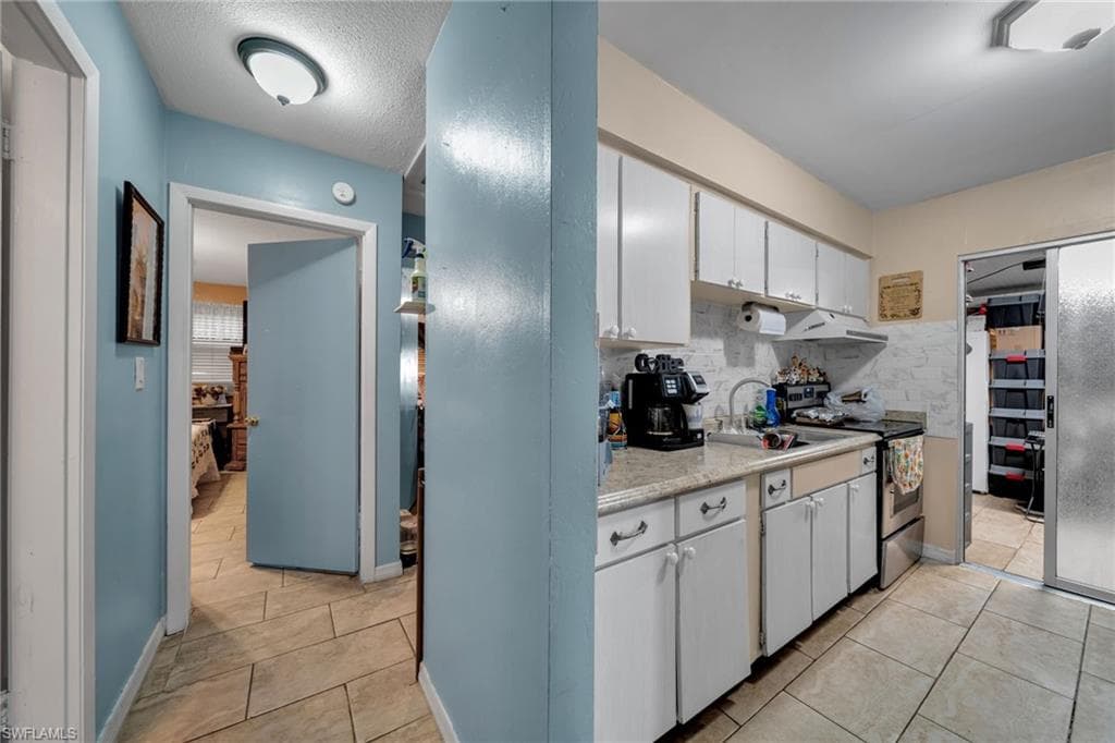 63 Tangelo CT, LEHIGH ACRES FL 33936-4