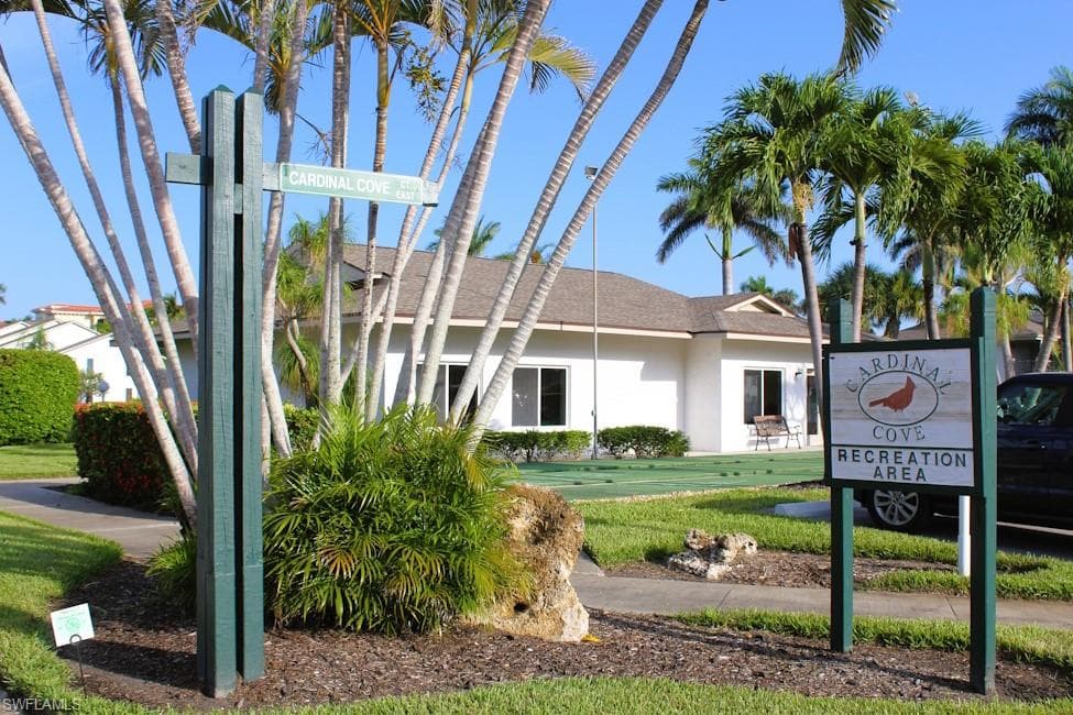 5441 Peppertree DR # 6, FORT MYERS FL 33908-35
