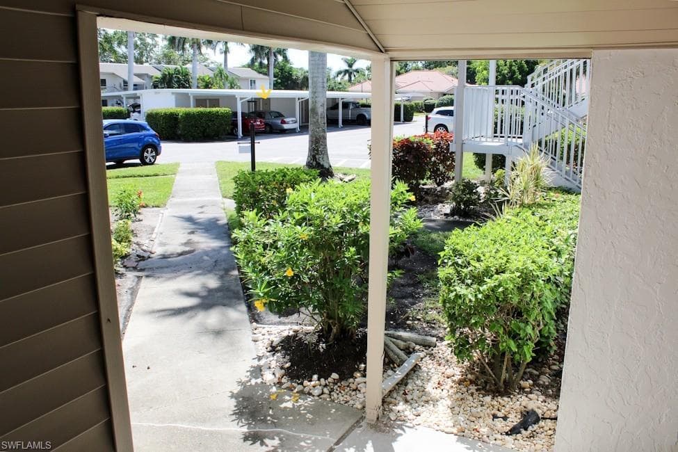 5441 Peppertree DR # 6, FORT MYERS FL 33908-29