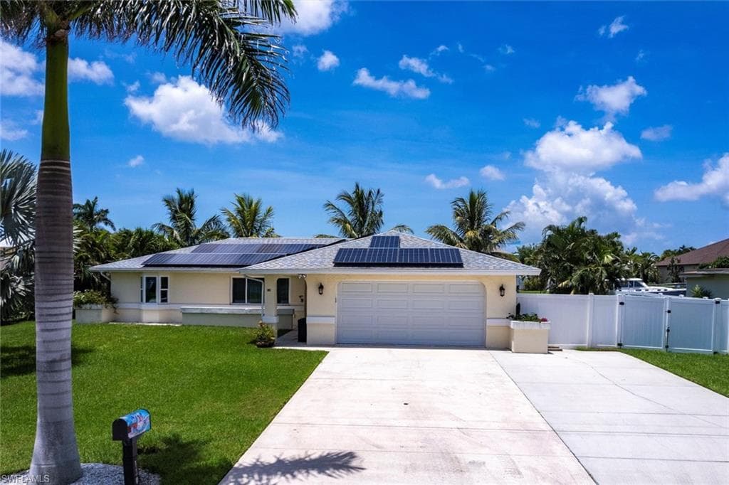 130 Placid DR, FORT MYERS FL 33919-1