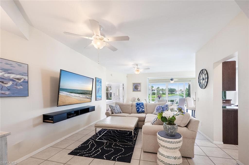 7762 Gardner DR # 102, NAPLES FL 34109-1