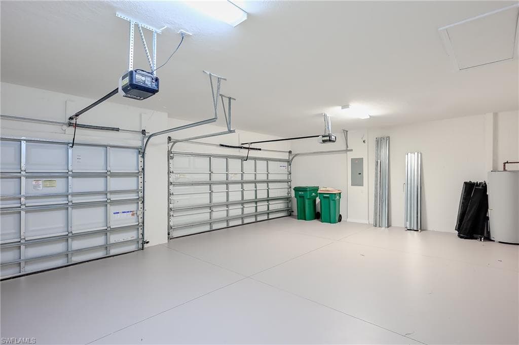 4604 Abaca CIR, NAPLES FL 34119-27