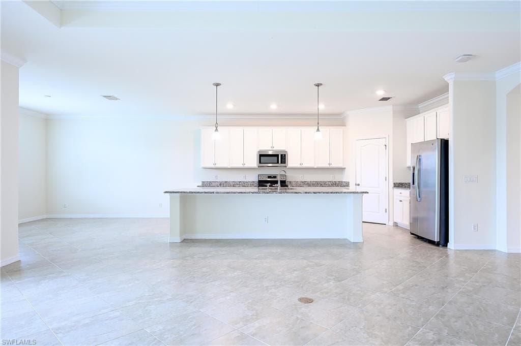 4604 Abaca CIR, NAPLES FL 34119-4