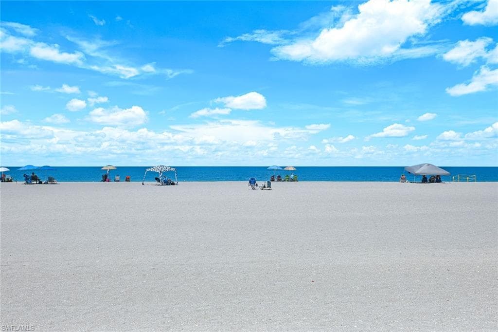 26000 Hickory BLVD # 105, BONITA SPRINGS FL 34134-19