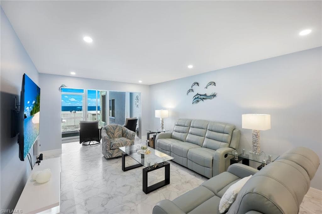 26000 Hickory BLVD # 105, BONITA SPRINGS FL 34134-3