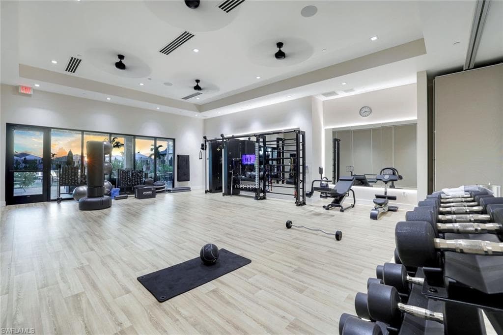 15653 Triesta LN, NAPLES FL 34114-40