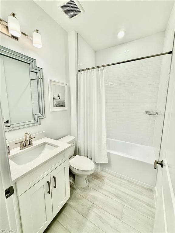 15653 Triesta LN, NAPLES FL 34114-15